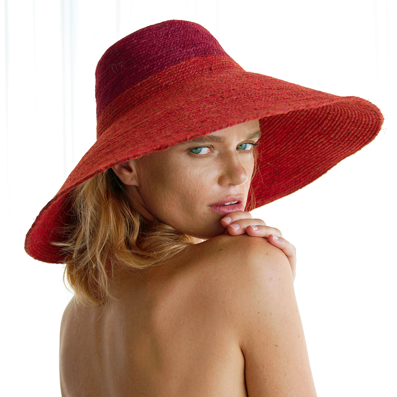 Riri Duo Jute Straw Hat, in Maroon & Red