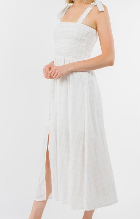 White MIDI dress with tie sleeves light blue